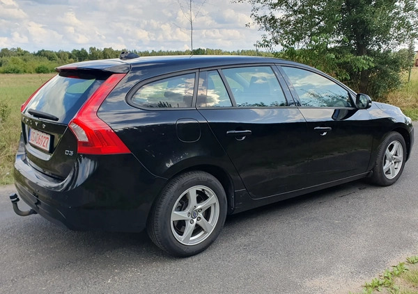 Volvo V60 cena 41900 przebieg: 219000, rok produkcji 2014 z Bielsk Podlaski małe 106